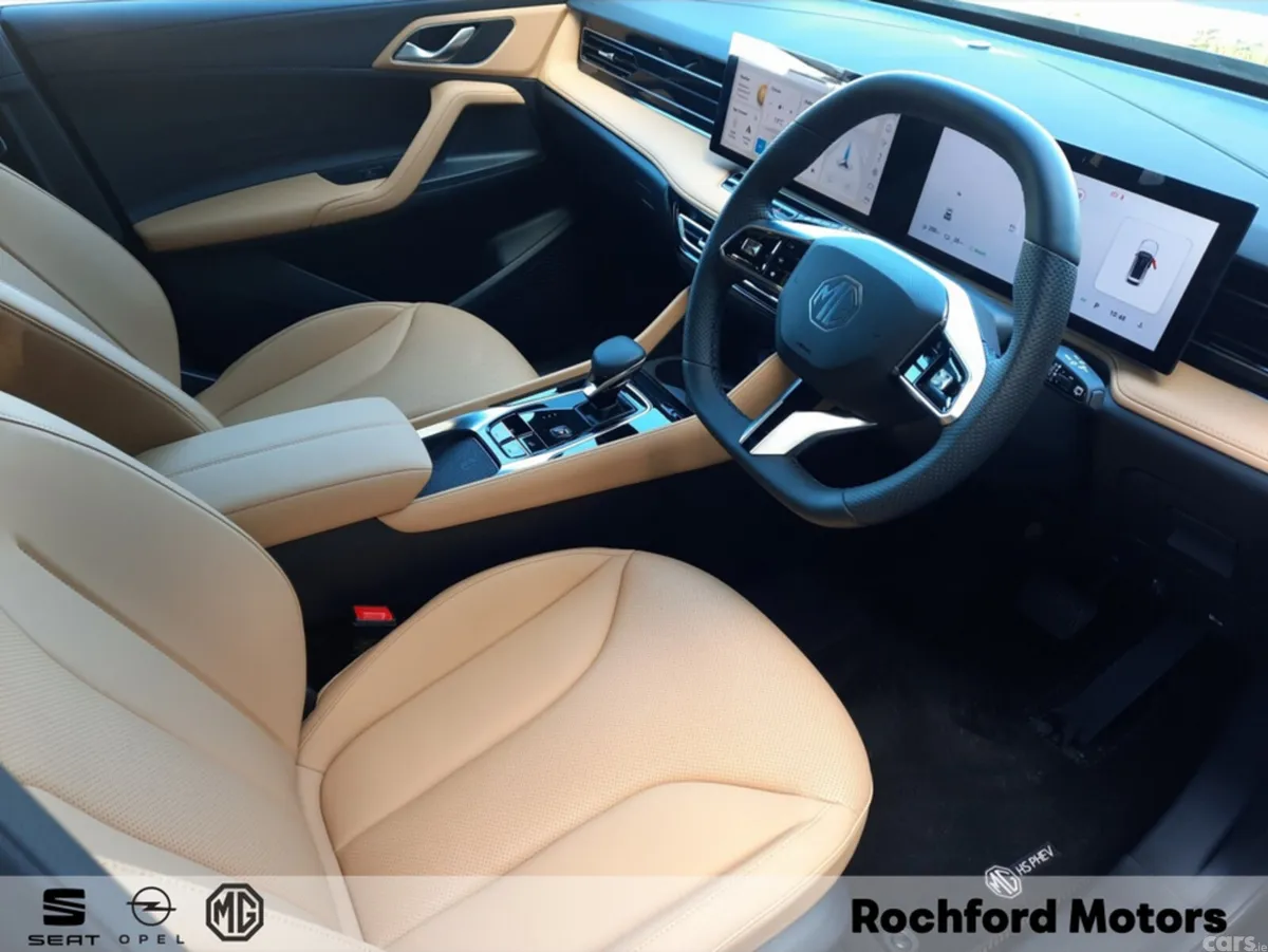 MG HS Hatchback, Petrol Plug-in Hybrid, 2026, Black
