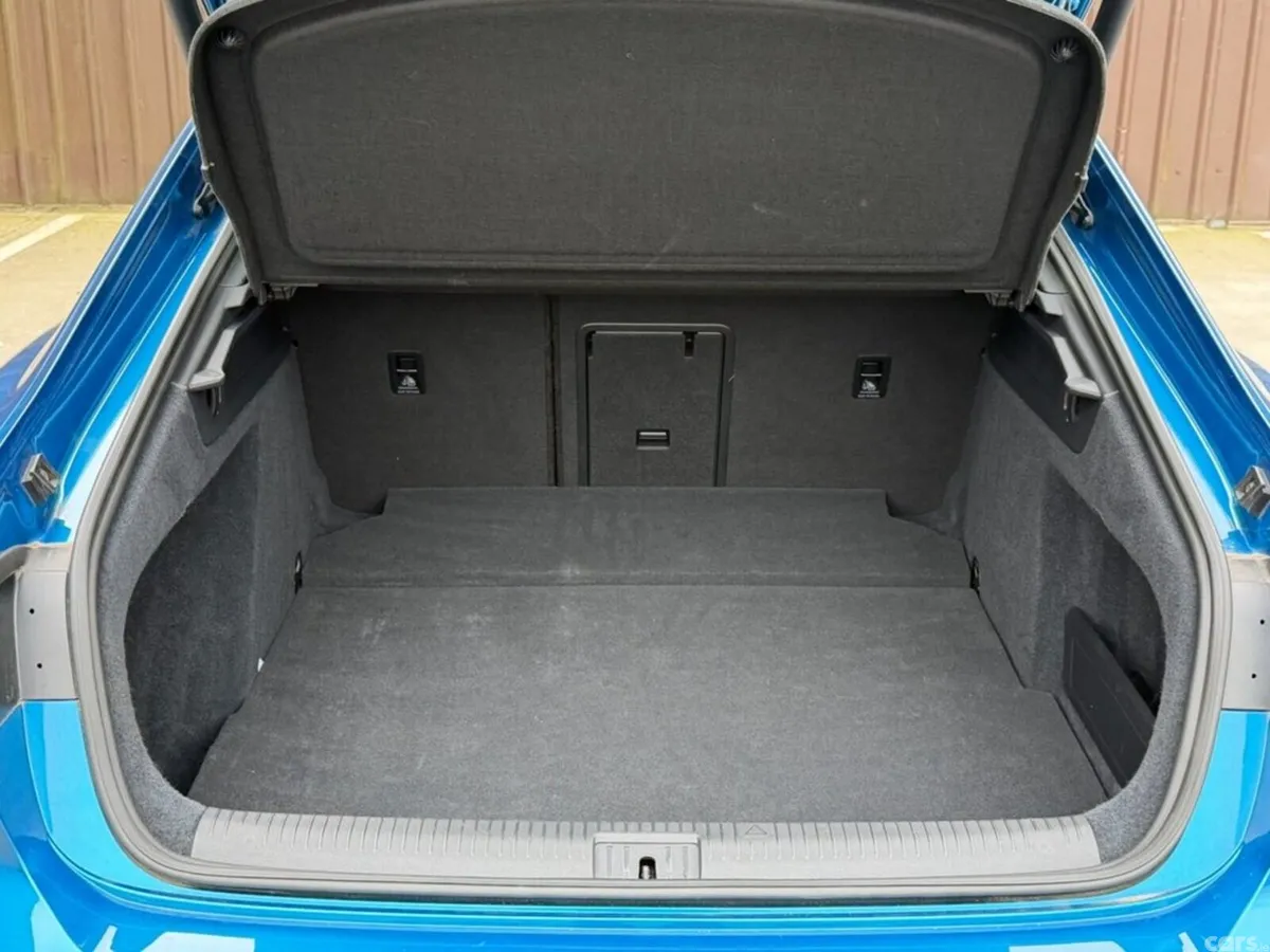 Volkswagen Arteon Hatchback, Diesel, 2022, Blue