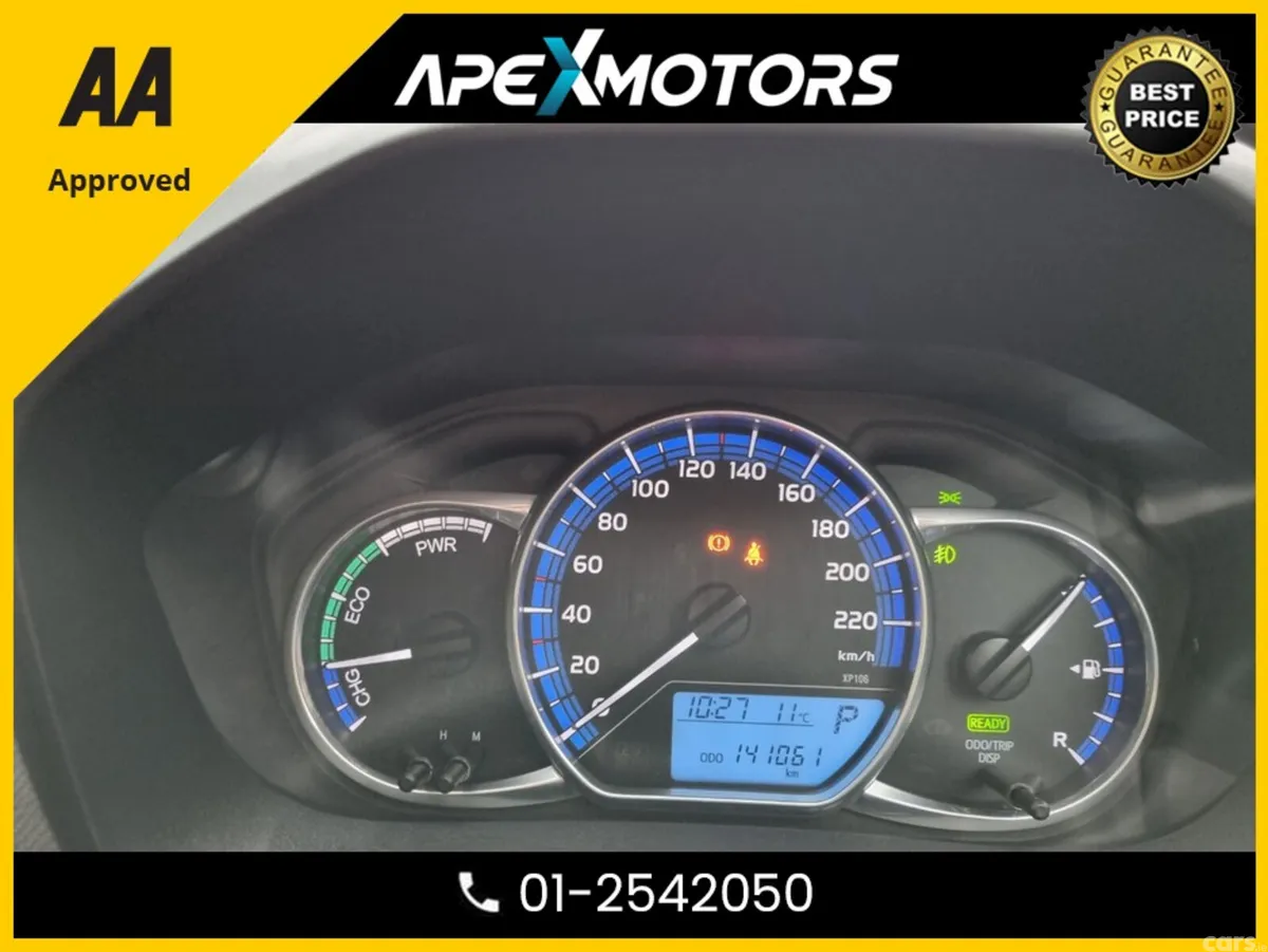 Toyota Yaris Hatchback, Petrol Hybrid, 2016, Red