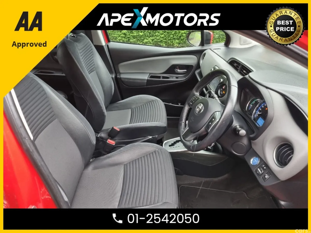 Toyota Yaris Hatchback, Petrol Hybrid, 2016, Red