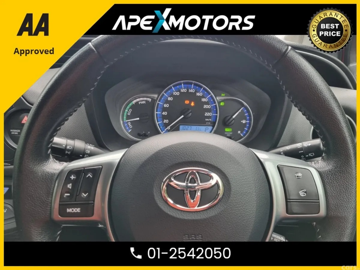 Toyota Yaris Hatchback, Petrol Hybrid, 2016, Red