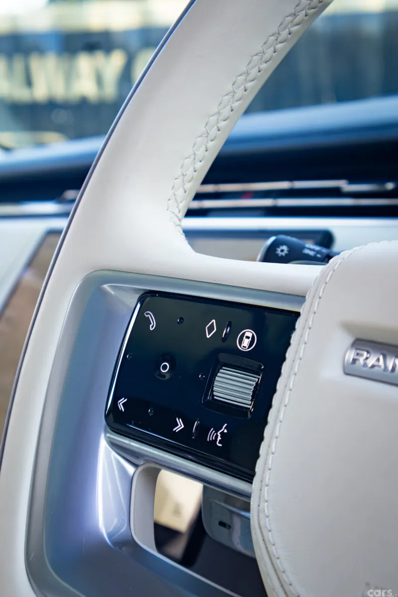 Land Rover Range Rover SUV, Petrol Hybrid, 2024, Gold