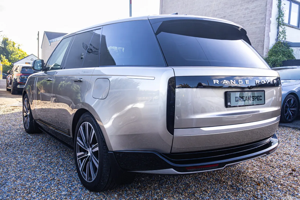 Land Rover Range Rover SUV, Petrol Hybrid, 2024, Gold