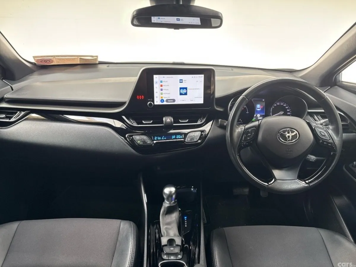 Toyota C-HR SUV, Petrol Hybrid, 2022, Grey