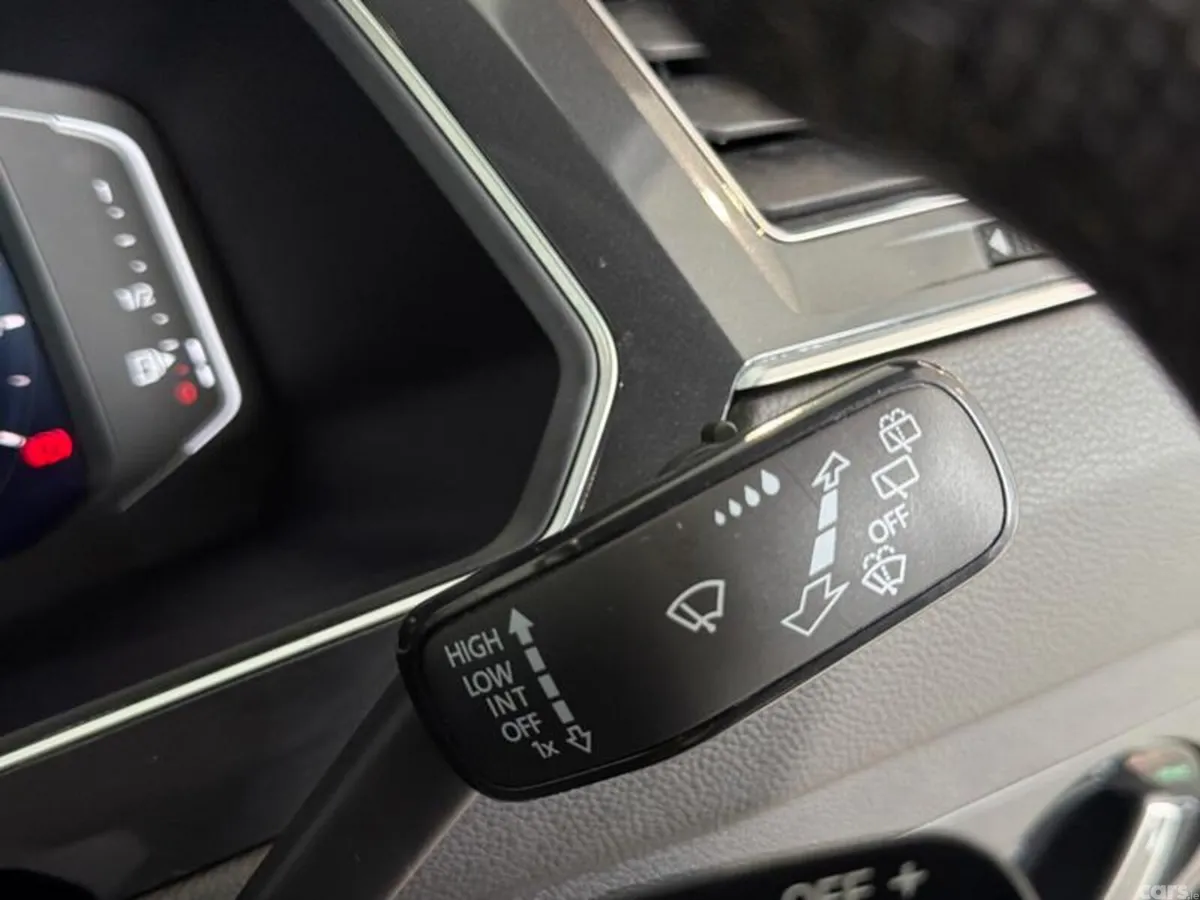 Volkswagen Tiguan SUV, Petrol Hybrid, 2023, Black