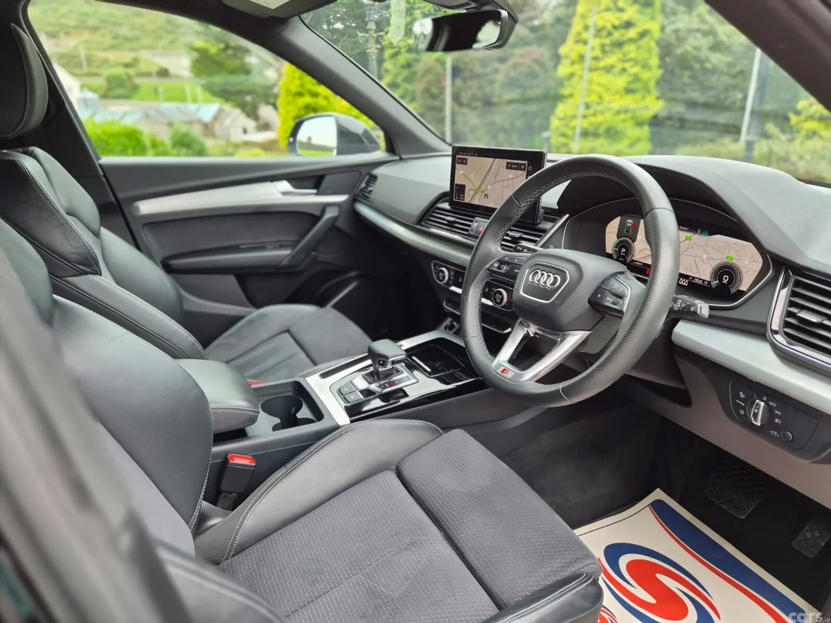 Audi Q5 SUV, Petrol Plug-in Hybrid, 2023, Black