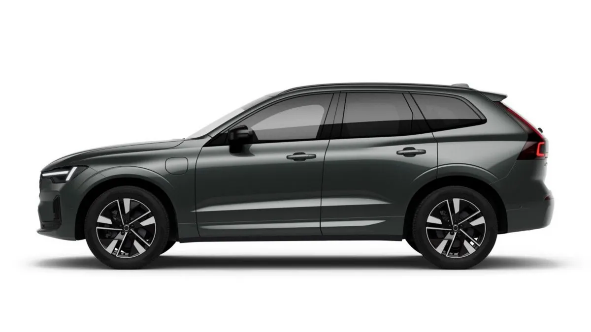 Volvo XC60 SUV, Petrol Plug-in Hybrid, 2027, Green