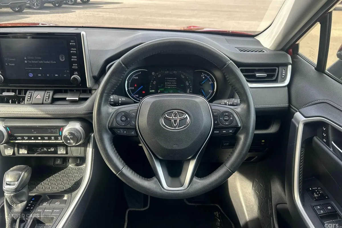 Toyota RAV4 , Petrol Hybrid, 2022, Red