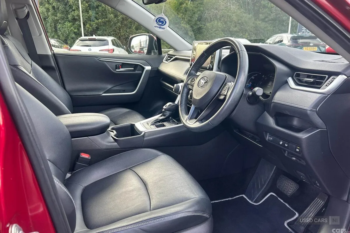 Toyota RAV4 , Petrol Hybrid, 2022, Red