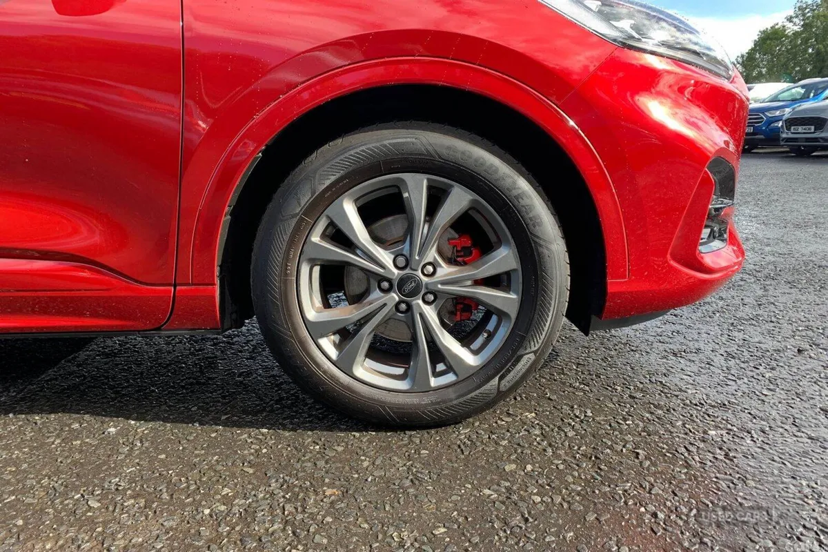 Ford Kuga SUV, Petrol, 2023, Red