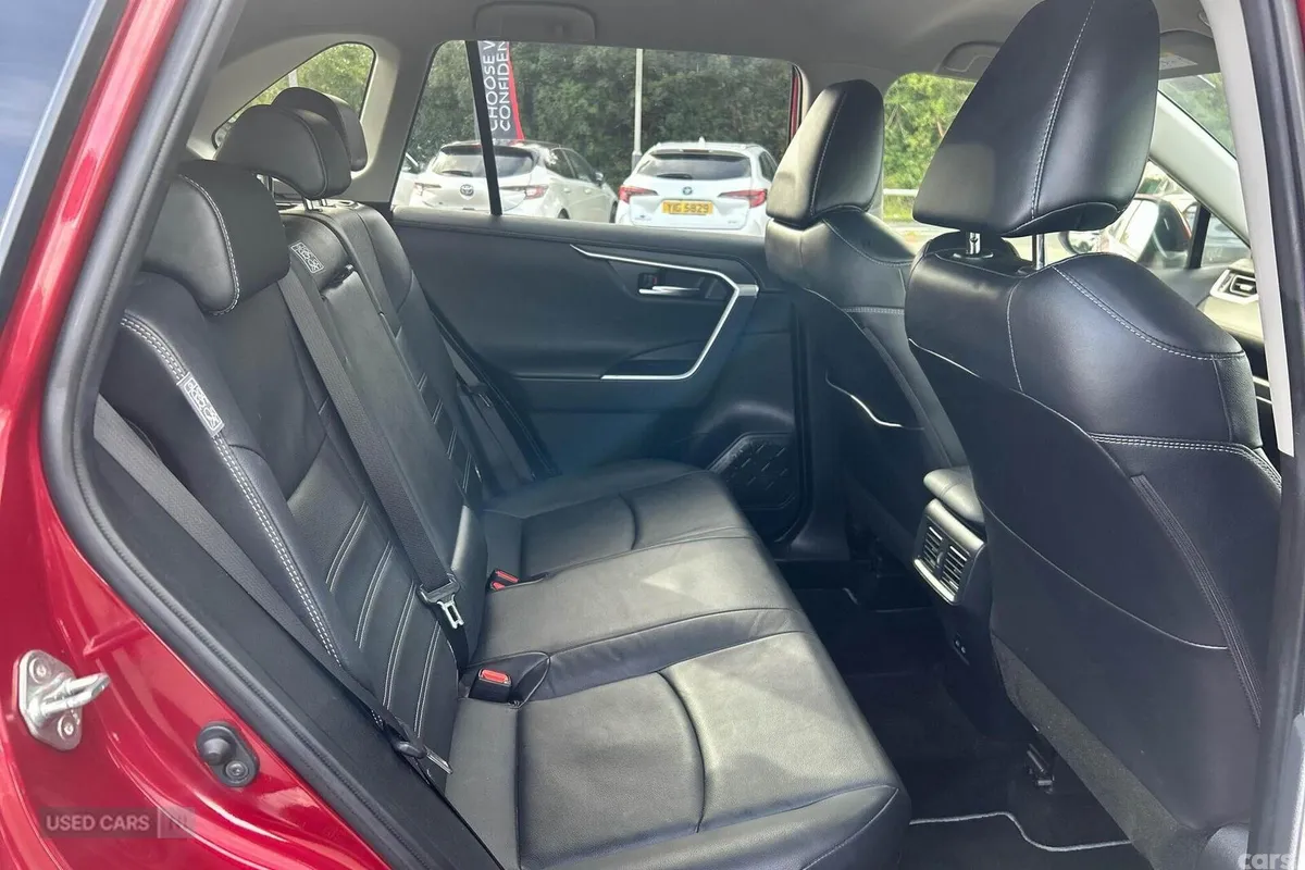 Toyota RAV4 , Petrol Hybrid, 2022, Red