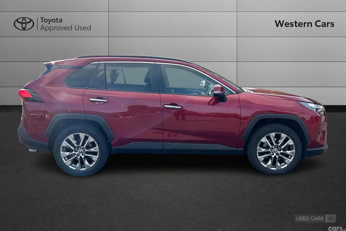 Toyota RAV4 , Petrol Hybrid, 2022, Red