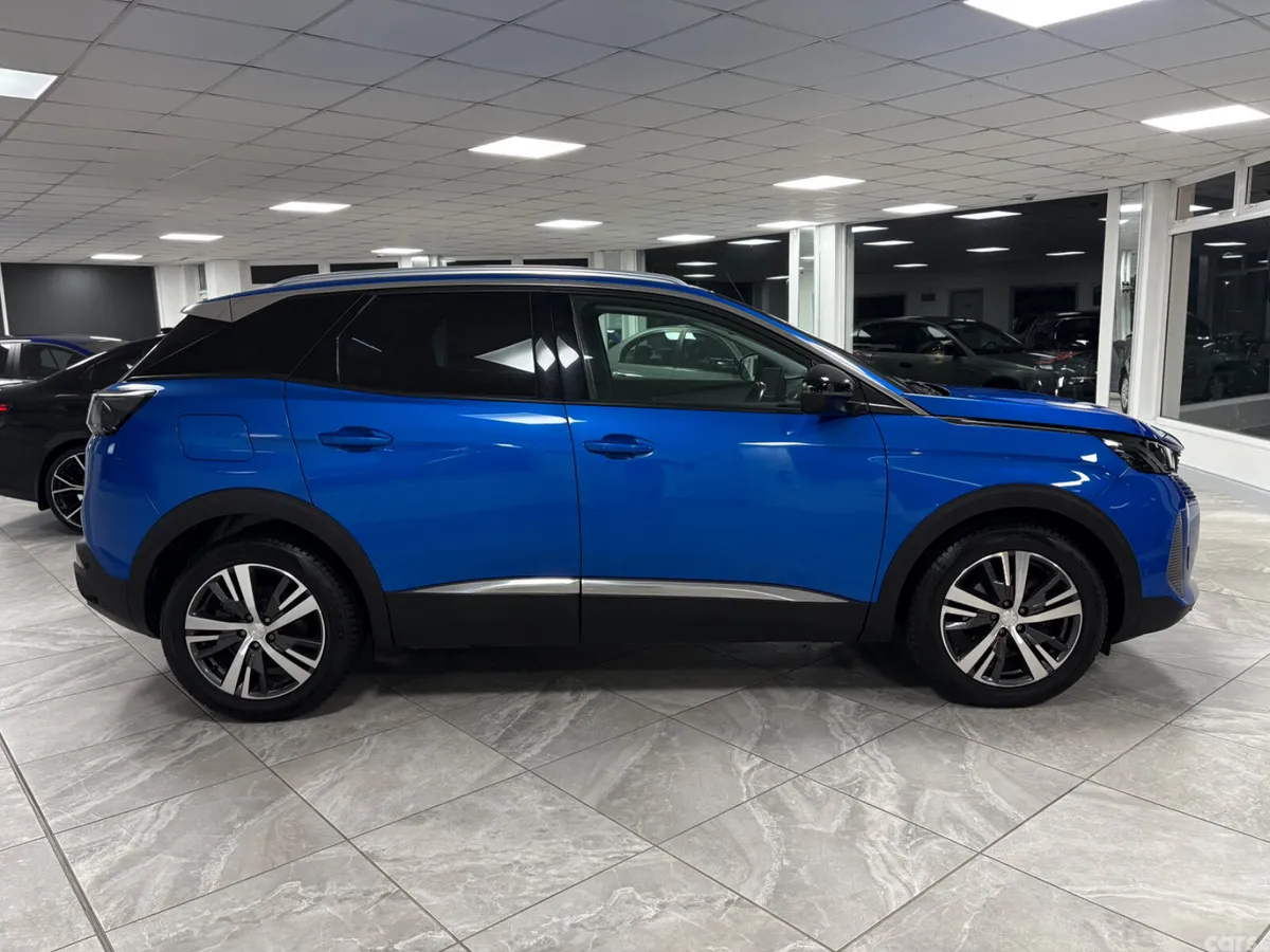 Peugeot 3008 Hatchback, Diesel, 2022, Blue