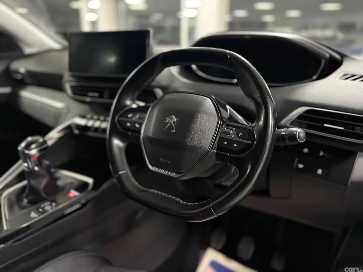 Peugeot 3008 Hatchback, Diesel, 2022, Blue