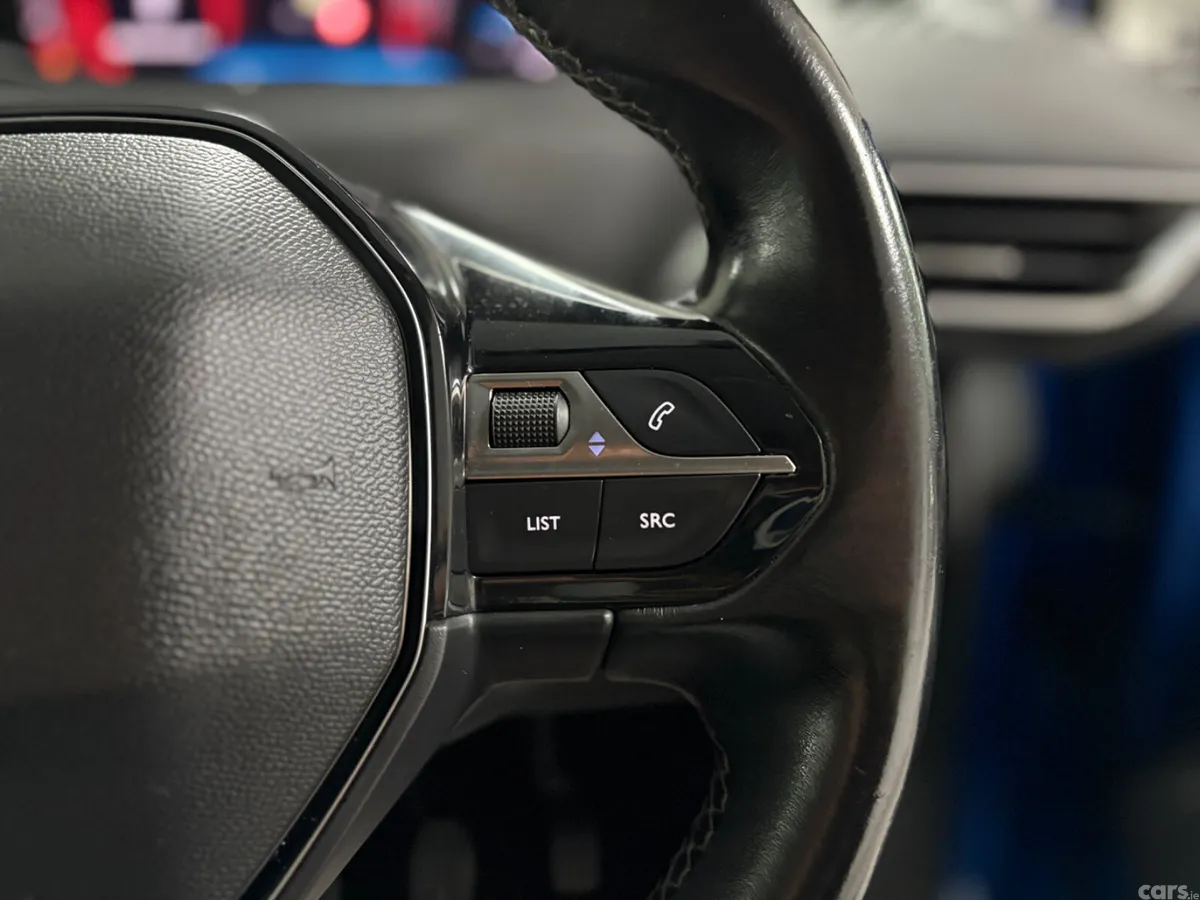 Peugeot 3008 Hatchback, Diesel, 2022, Blue
