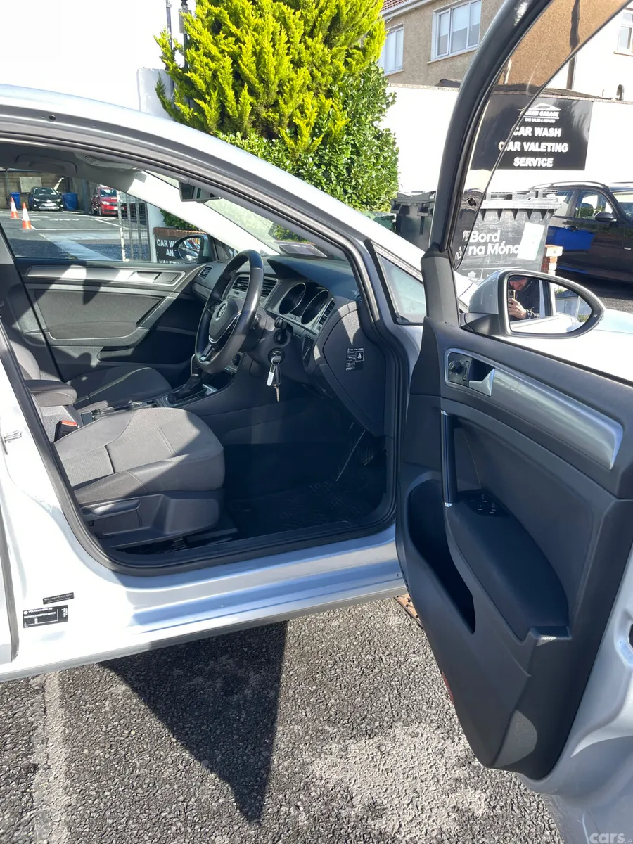 Volkswagen Golf Hatchback, Petrol, 2014, Silver