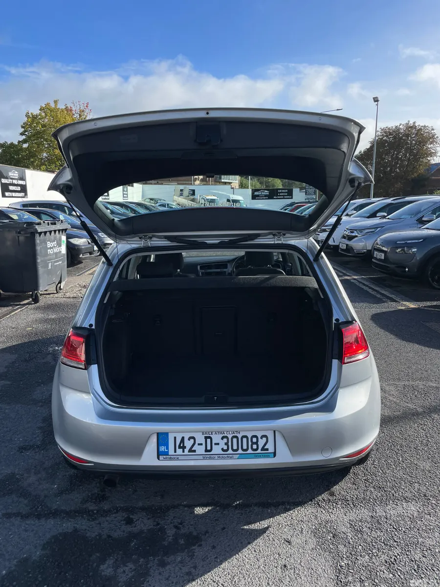 Volkswagen Golf Hatchback, Petrol, 2014, Silver