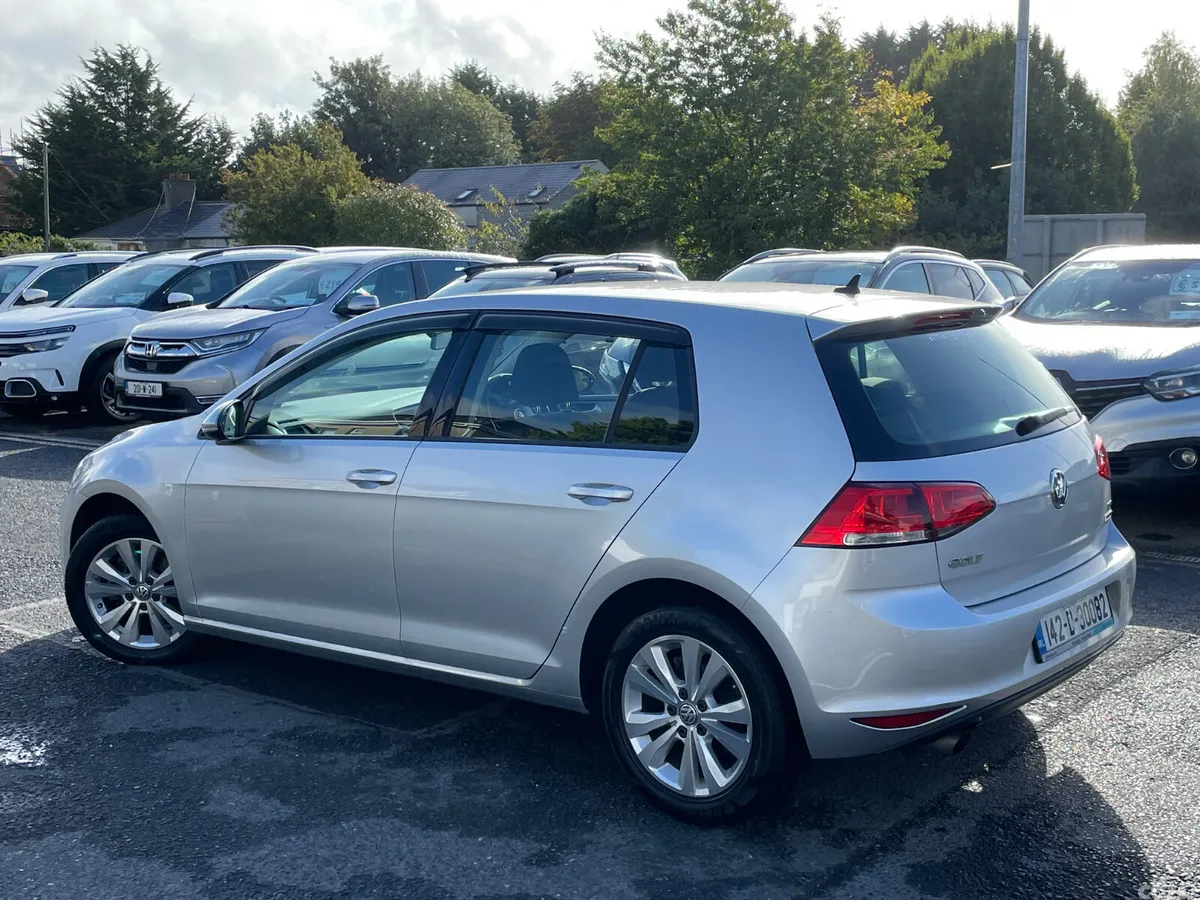 Volkswagen Golf Hatchback, Petrol, 2014, Silver