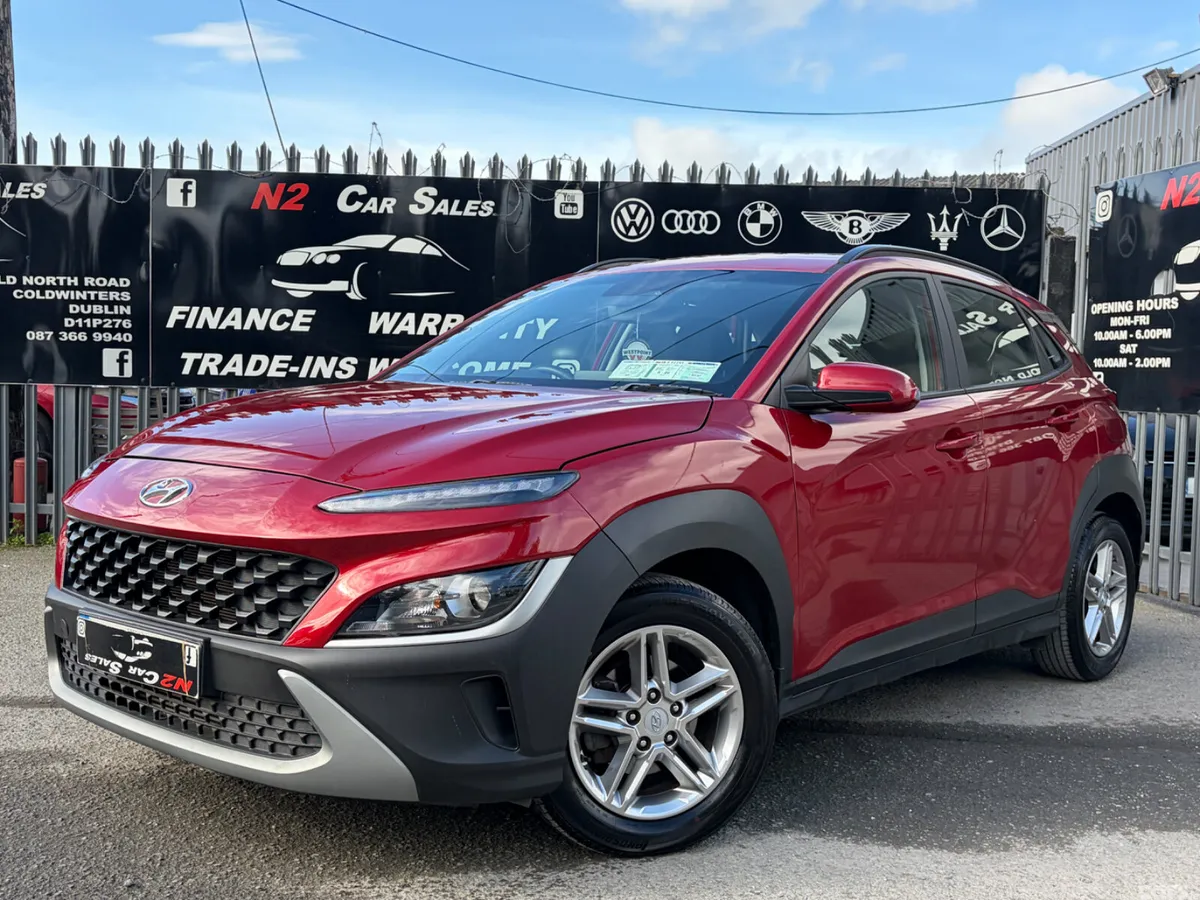 Hyundai KONA MPV, Petrol, 2021, Red