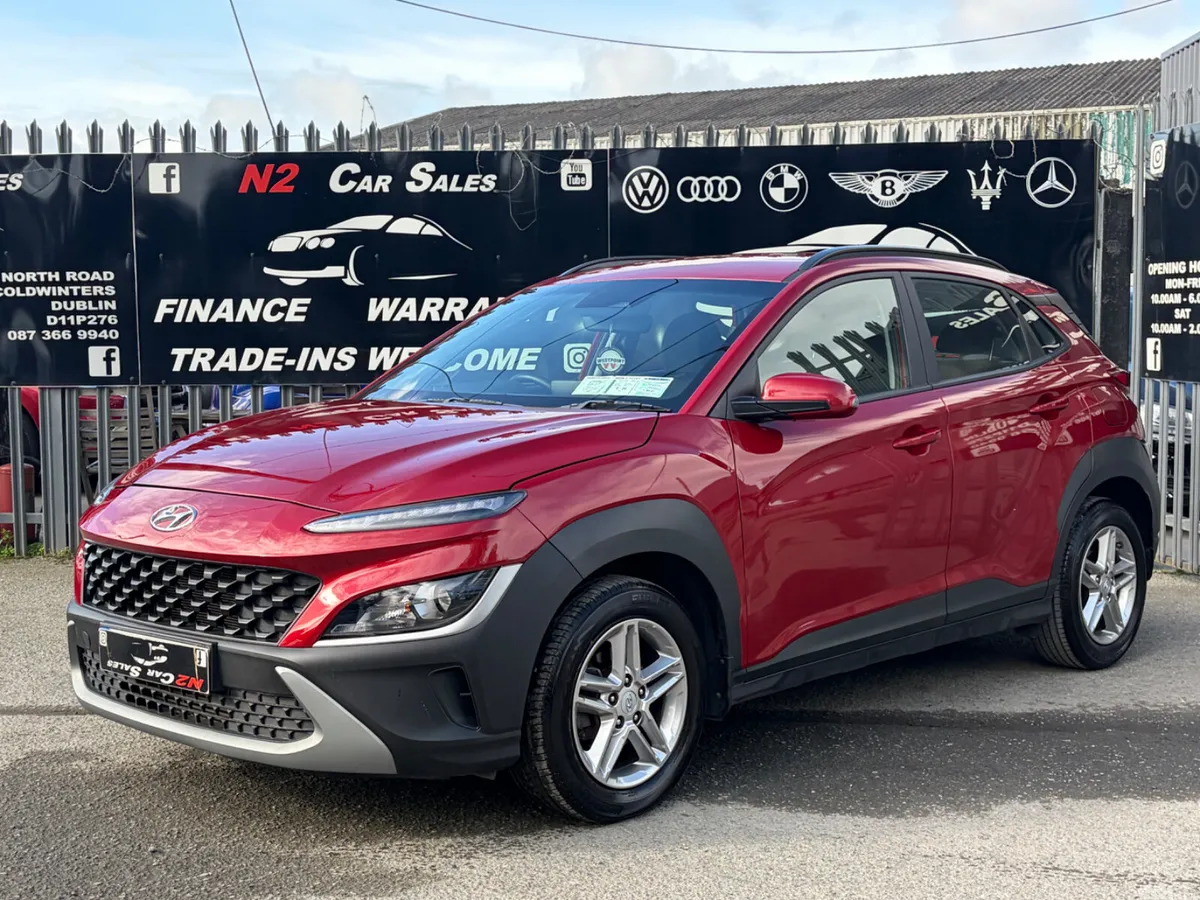 Hyundai KONA MPV, Petrol, 2021, Red