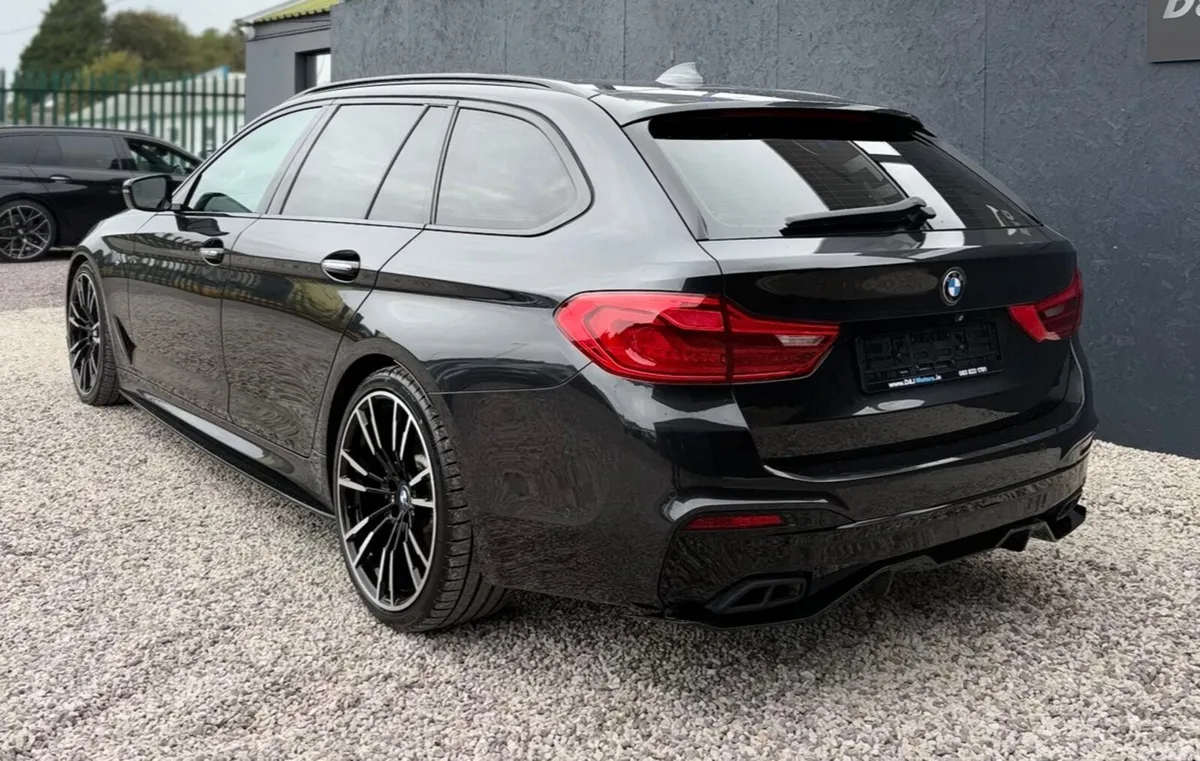 BMW 5-Series Estate, Diesel, 2018, Grey