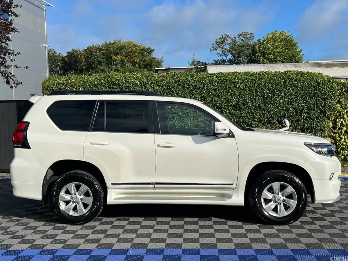 Toyota Land Cruiser SUV, Diesel, 2023, White