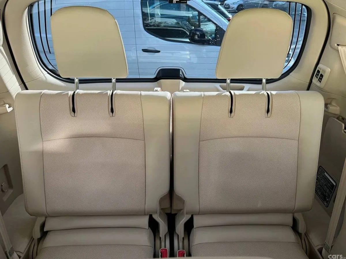 Toyota Land Cruiser SUV, Diesel, 2023, White