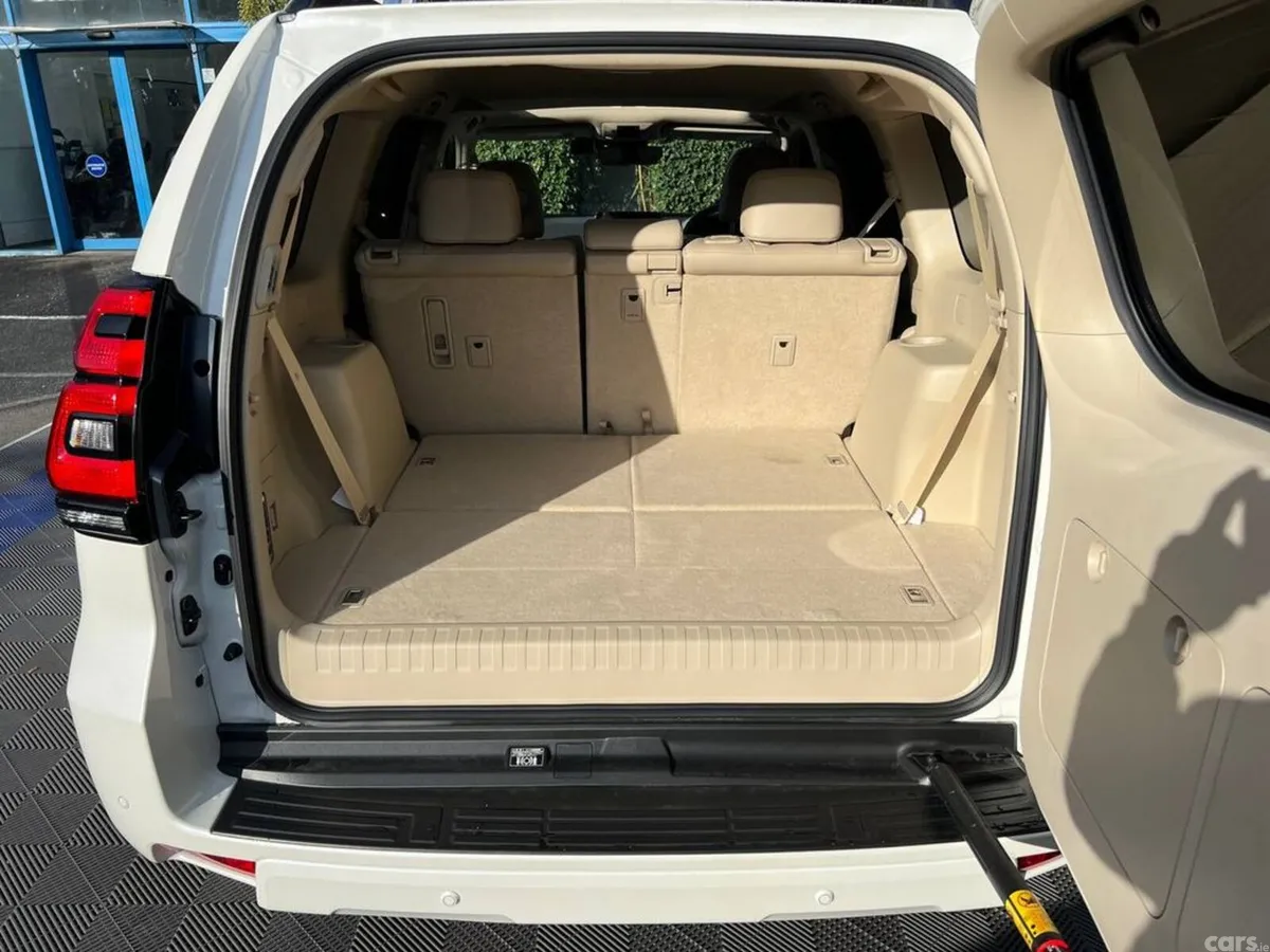 Toyota Land Cruiser SUV, Diesel, 2023, White