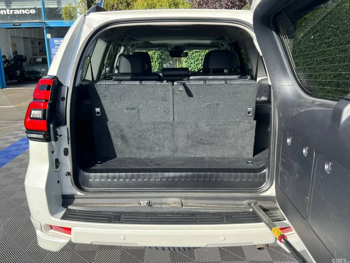 Toyota Land Cruiser SUV, Diesel, 2023, White