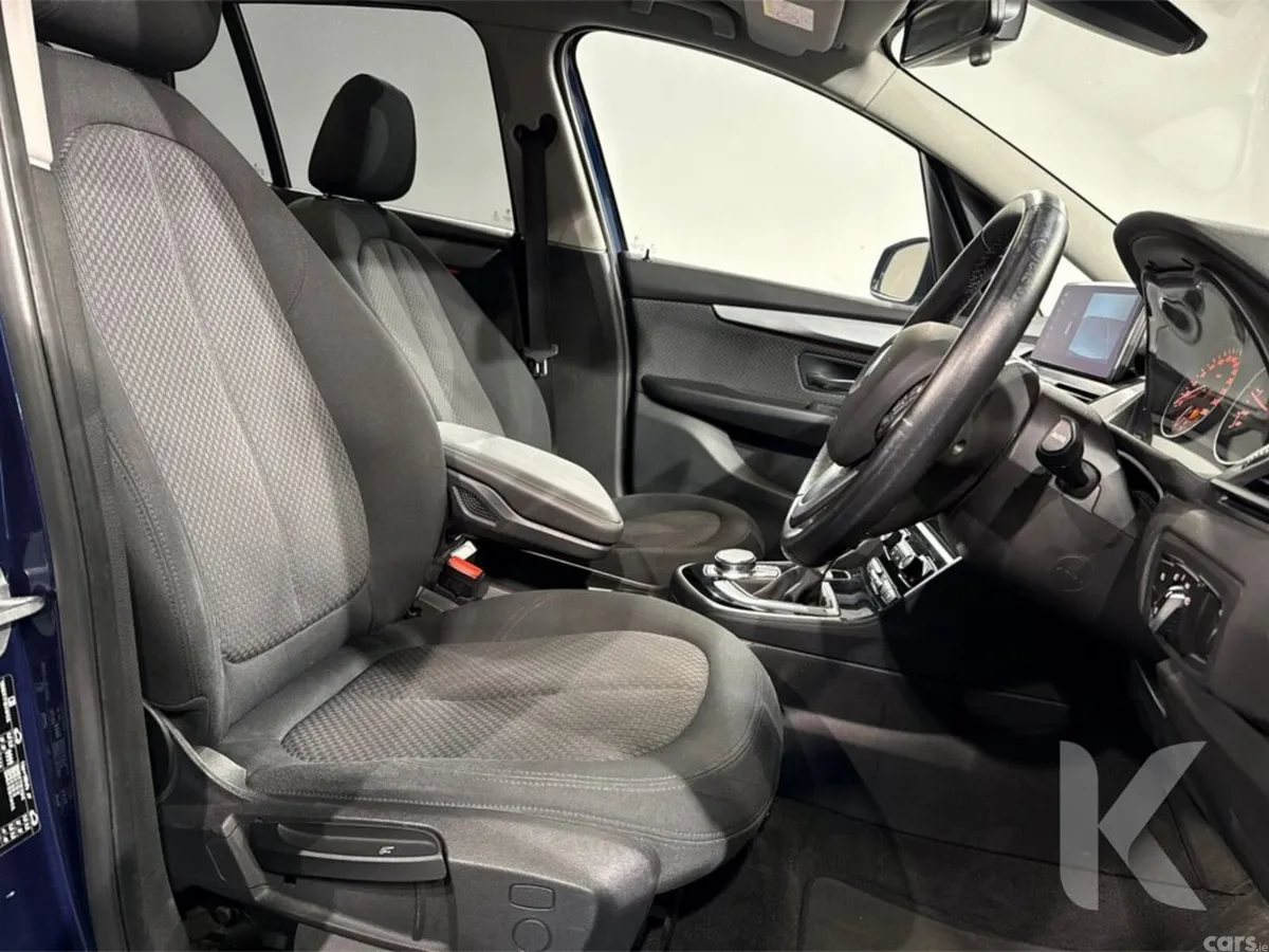 BMW 2-Series MPV, Petrol, 2018, Blue