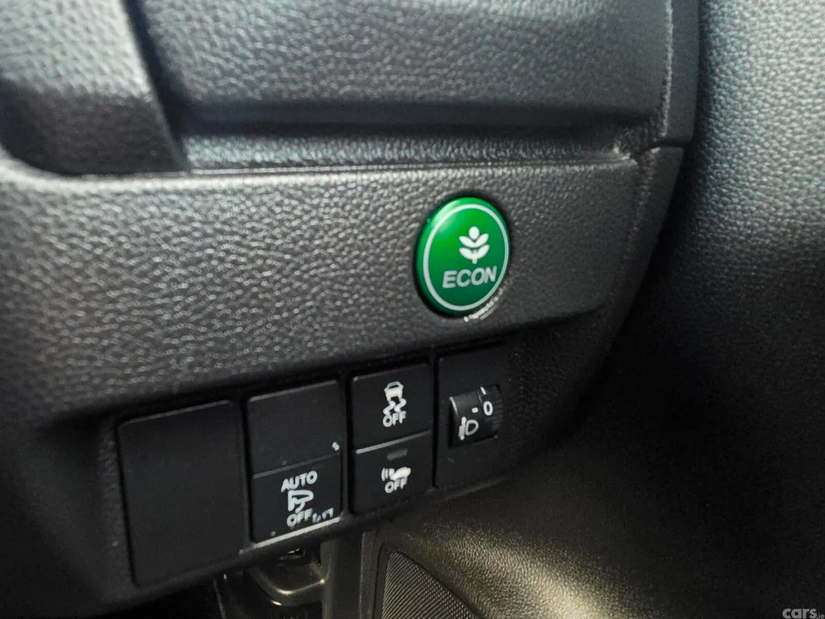Honda Fit Hatchback, Petrol Hybrid, 2017, Silver