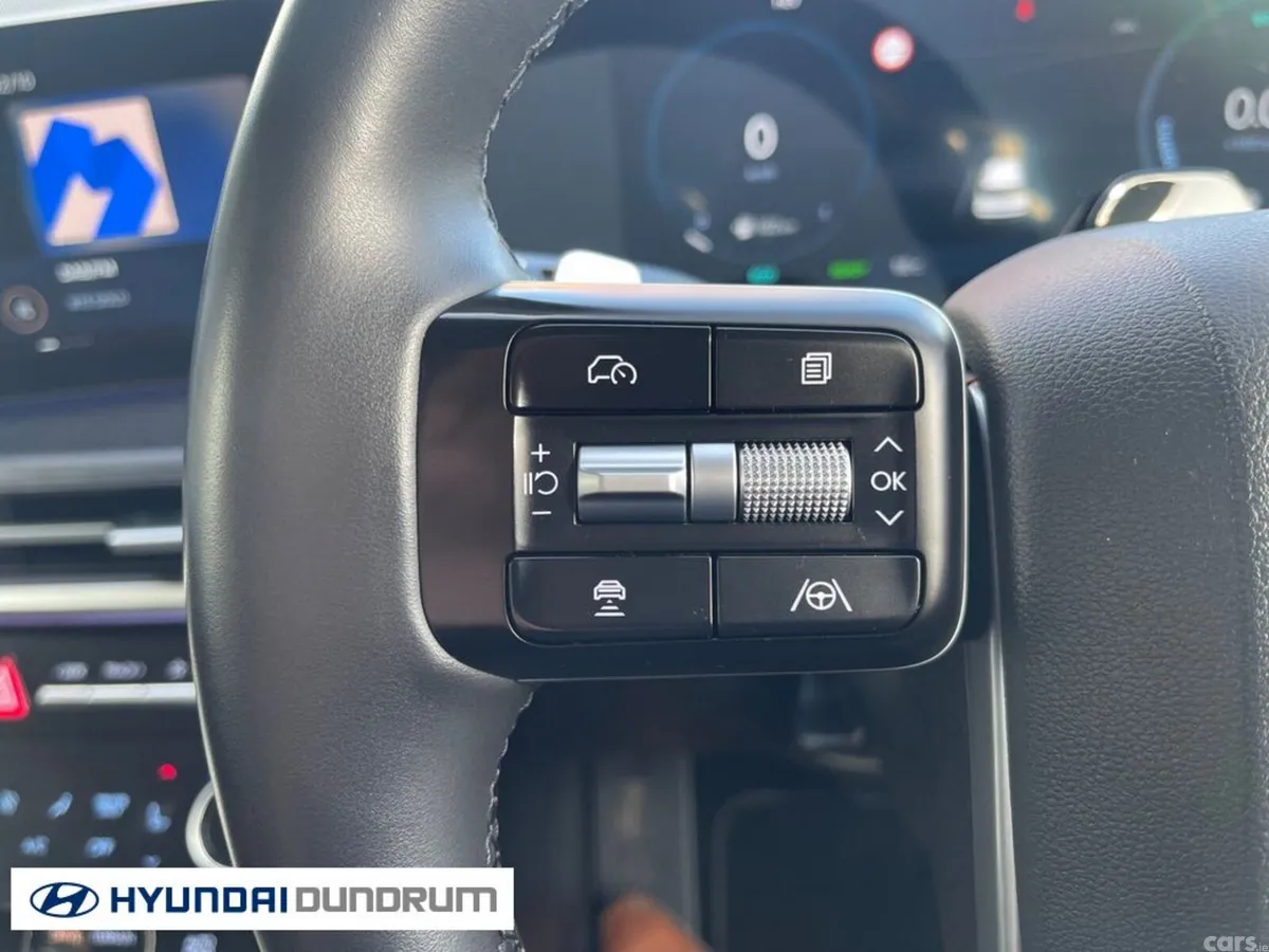 Hyundai Santa Fe Estate, Petrol Plug-in Hybrid, 2025, Black