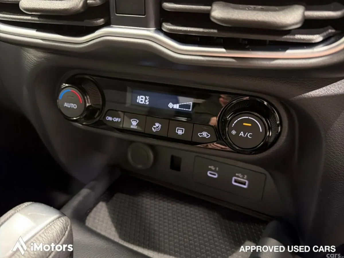 Nissan Juke SUV, Petrol Hybrid, 2026, Red