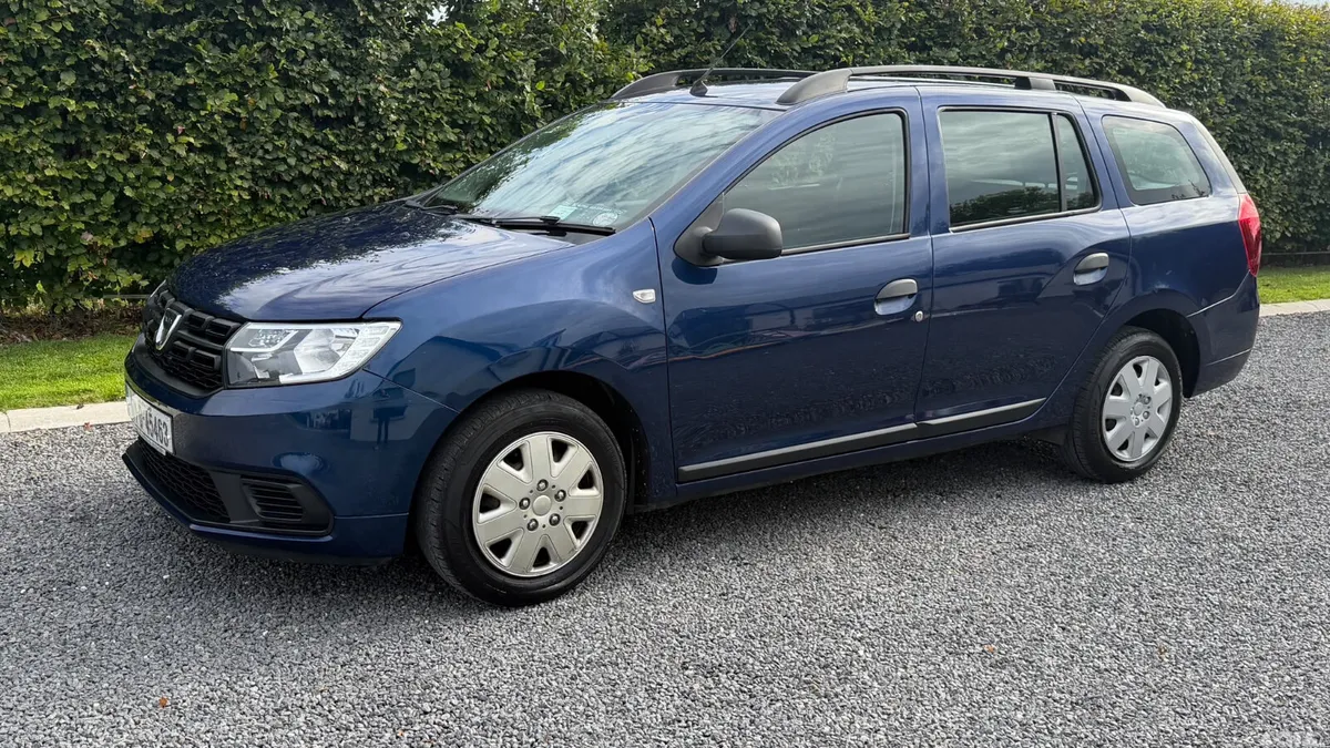 Dacia Logan Estate, Petrol, 2017, Blue
