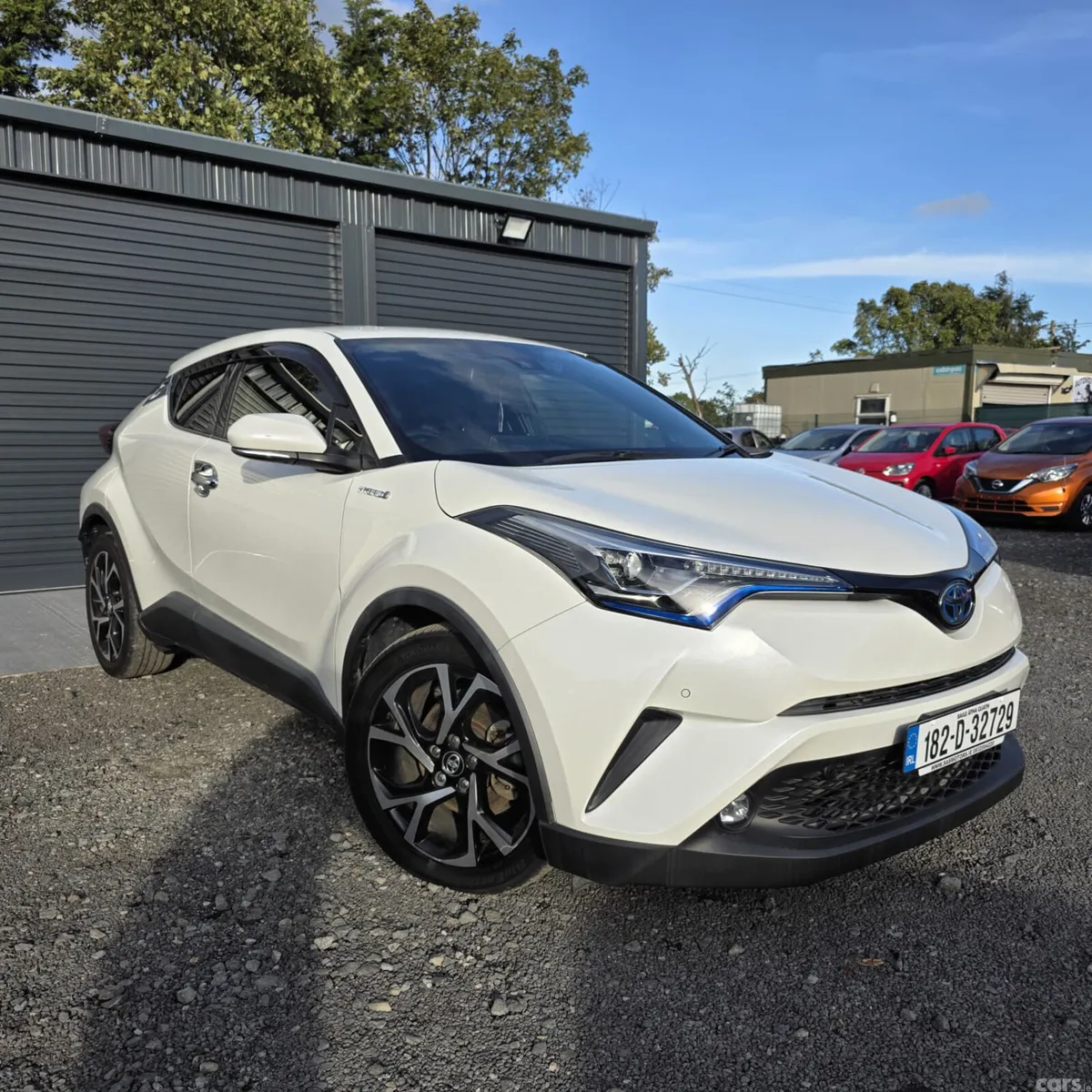Toyota C-HR SUV, Petrol Hybrid, 2018, White