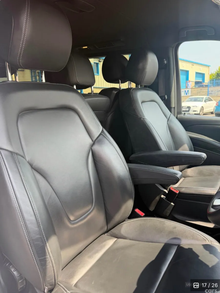 Mercedes-Benz V-Class Coupe, Diesel, 2024, Blue
