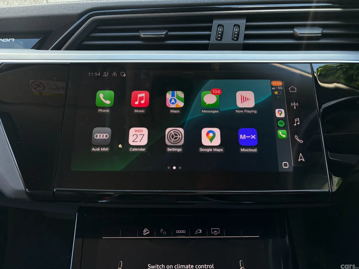 Audi e-tron SUV, Electric, 2022, Blue
