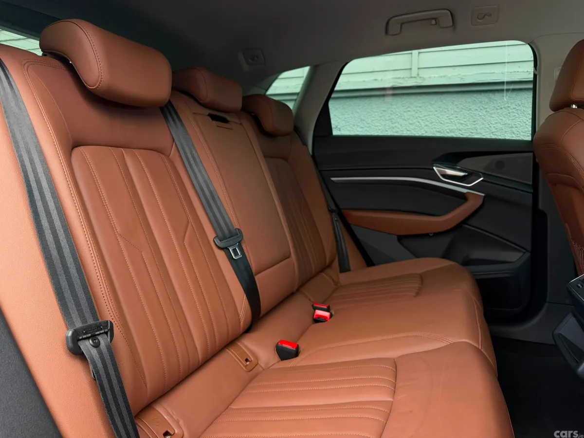 Audi e-tron SUV, Electric, 2022, Blue