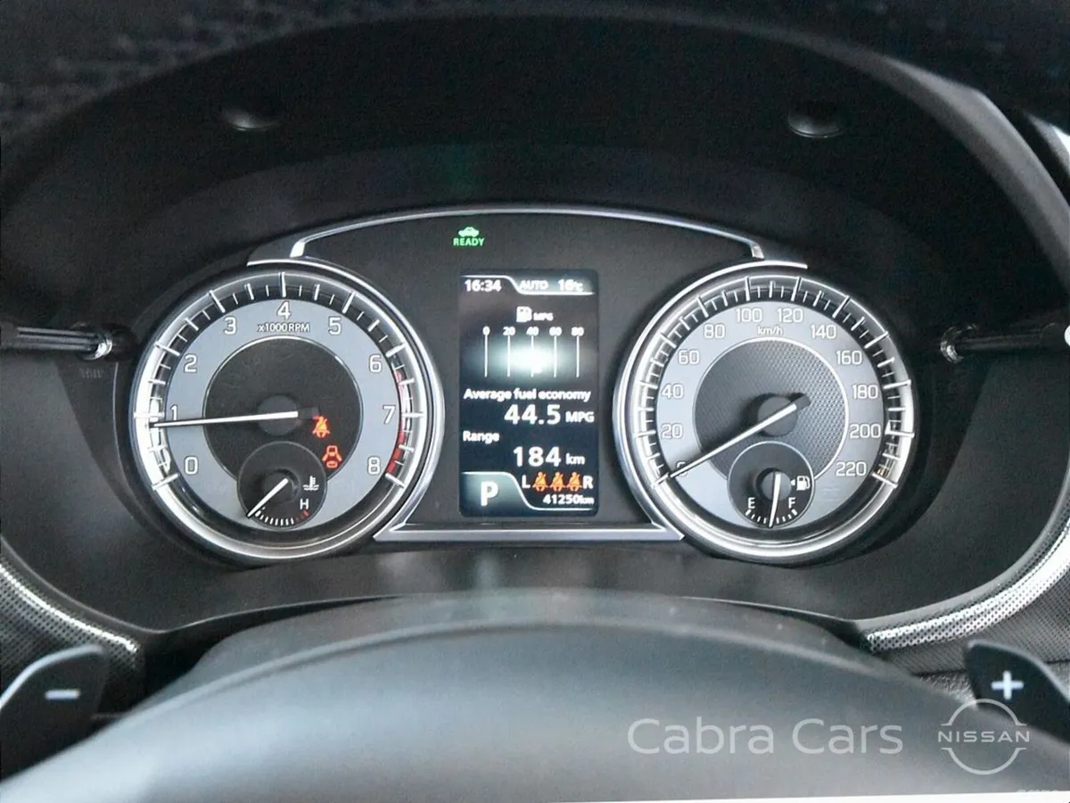 Suzuki Vitara SUV, Petrol Hybrid, 2023, Grey