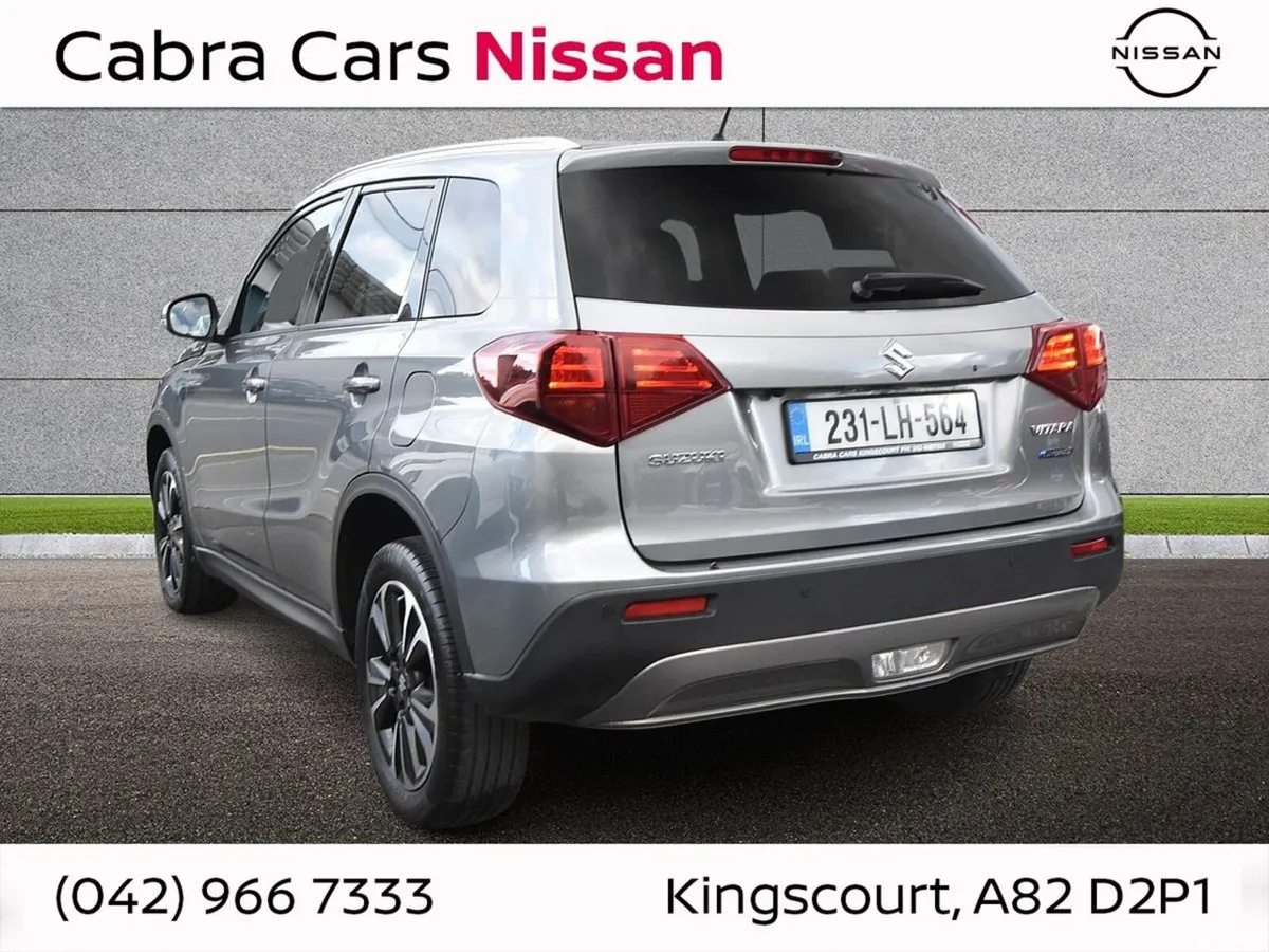 Suzuki Vitara SUV, Petrol Hybrid, 2023, Grey