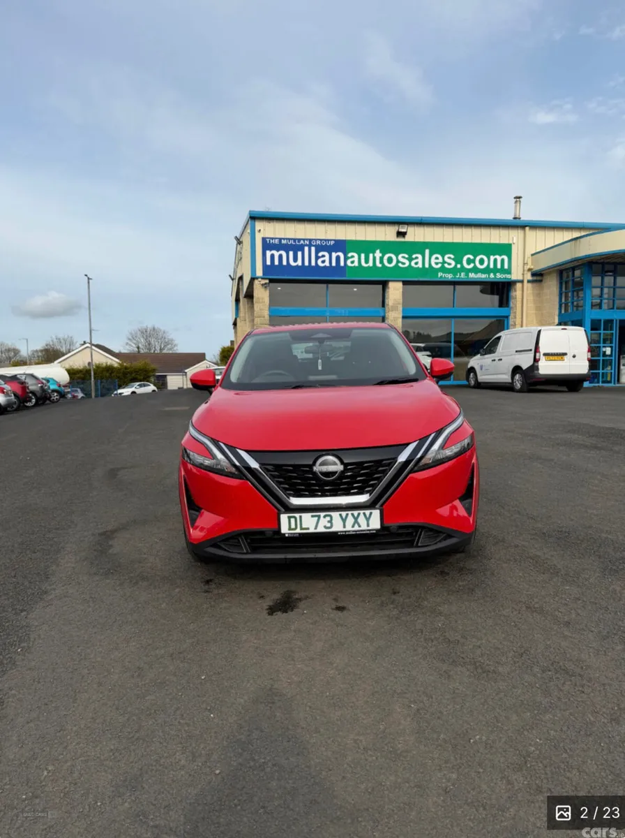 Nissan Qashqai SUV, Petrol Hybrid, 2023, Red