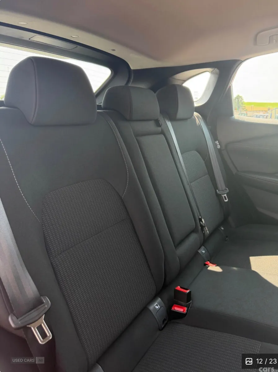 Nissan Qashqai SUV, Petrol Hybrid, 2023, Red
