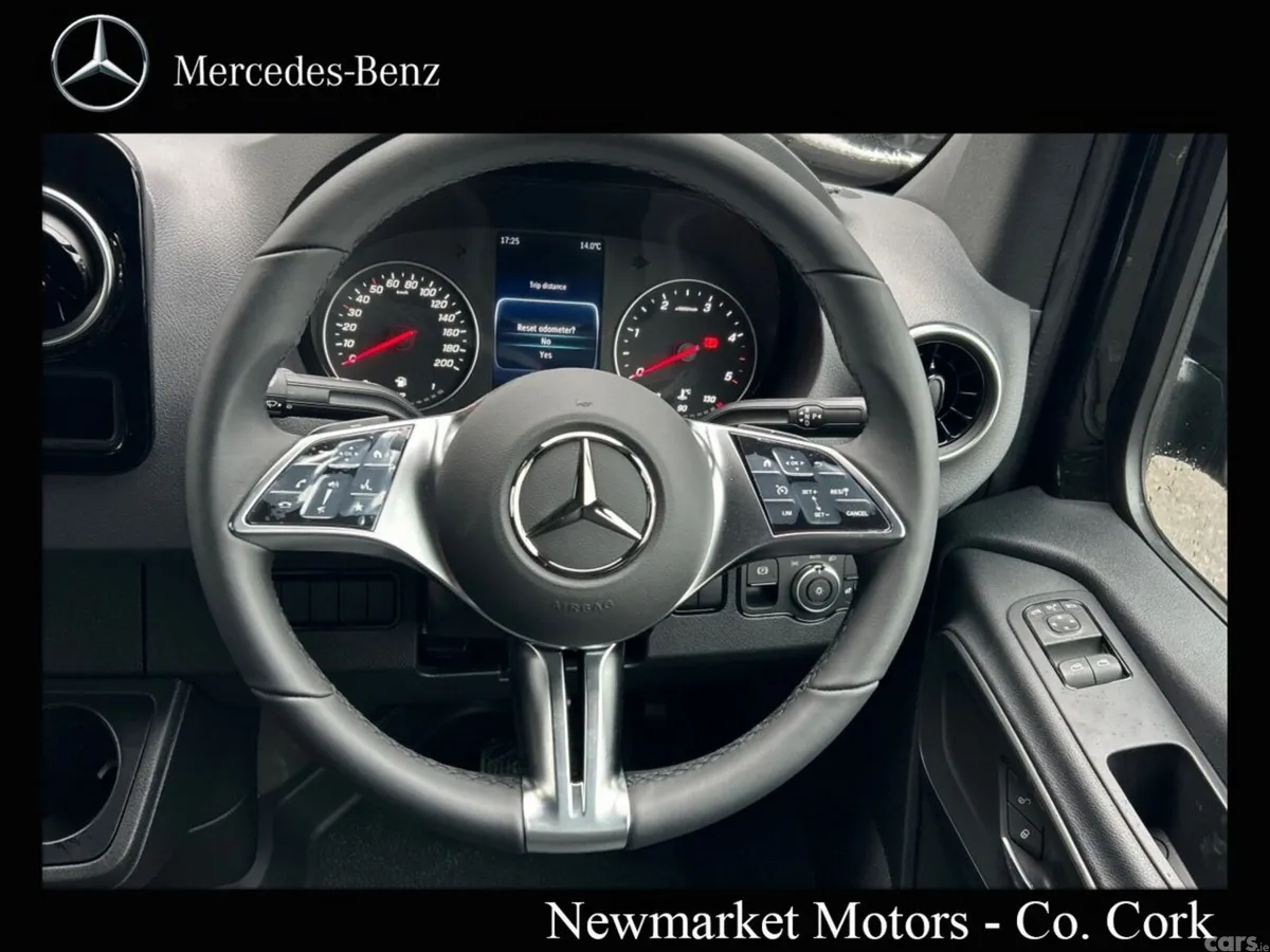 Mercedes-Benz Sprinter MPV, Diesel, 2026, Black