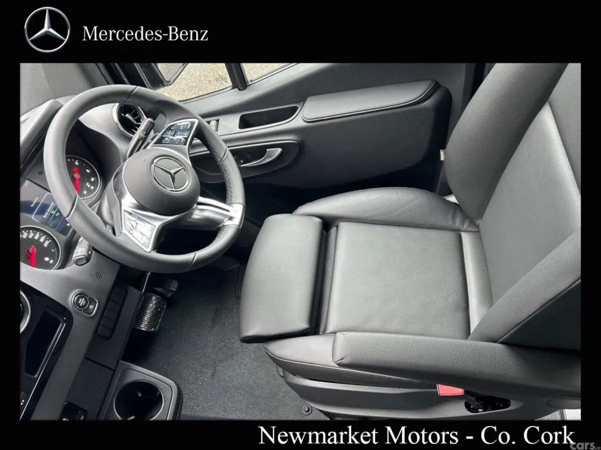 Mercedes-Benz Sprinter MPV, Diesel, 2026, Black