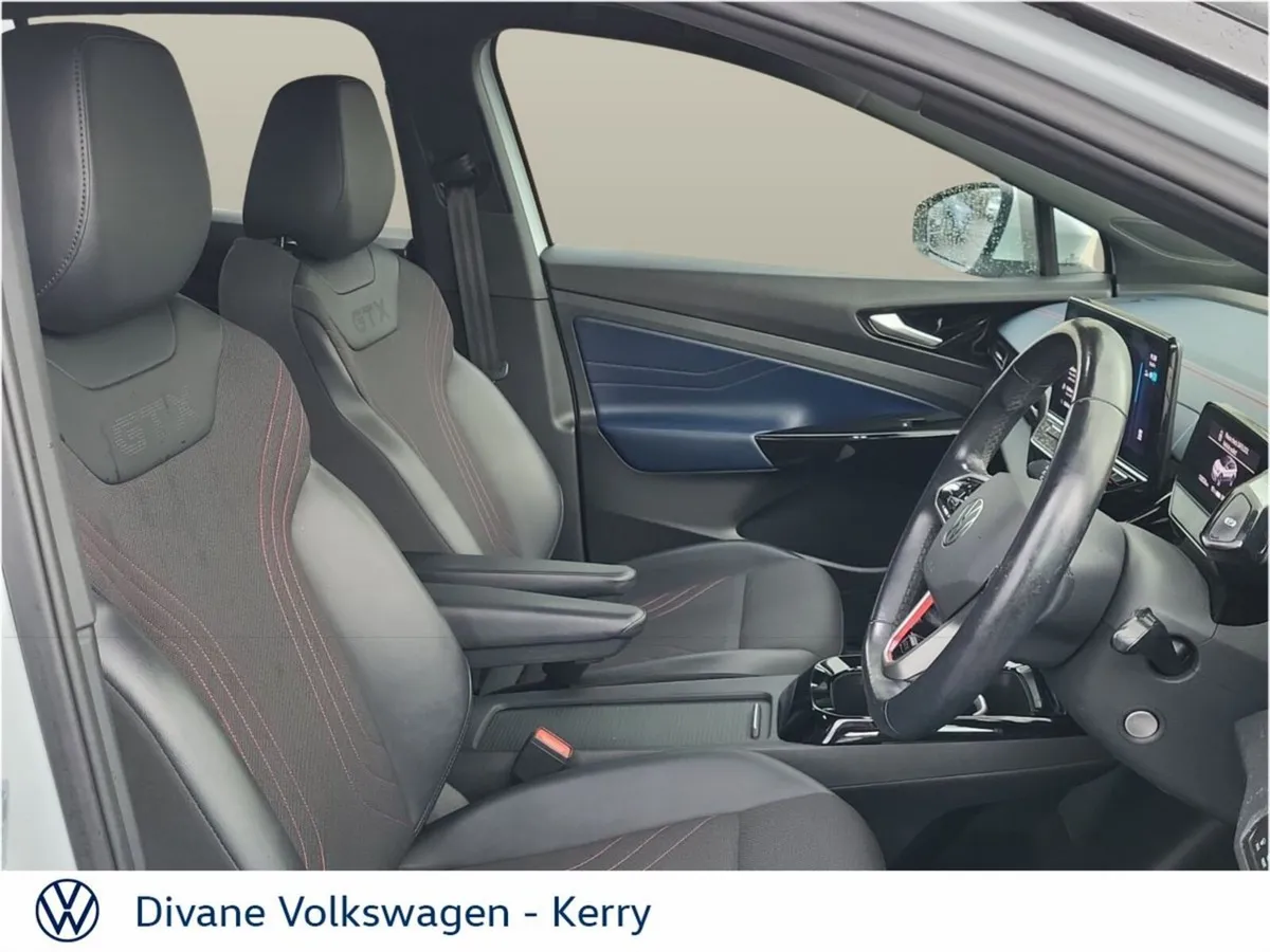 Volkswagen ID.4 SUV, Electric, 2022, White