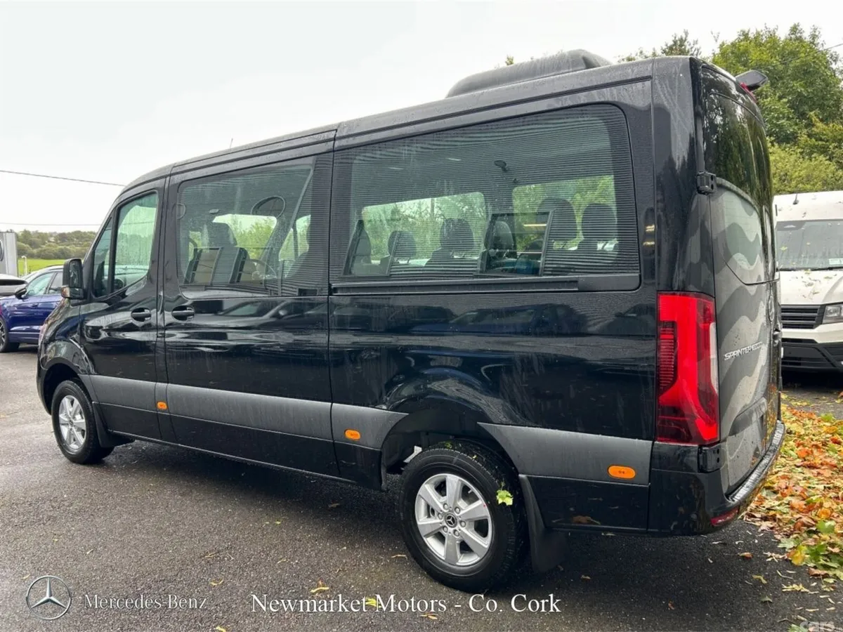 Mercedes-Benz Sprinter MPV, Diesel, 2026, Black