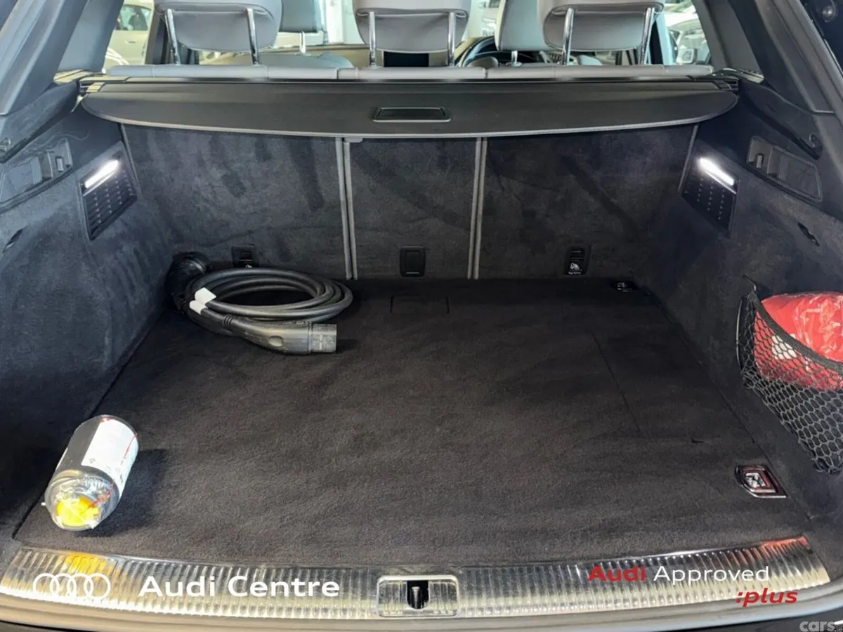 Audi Q5 SUV, Petrol Plug-in Hybrid, 2021, Black