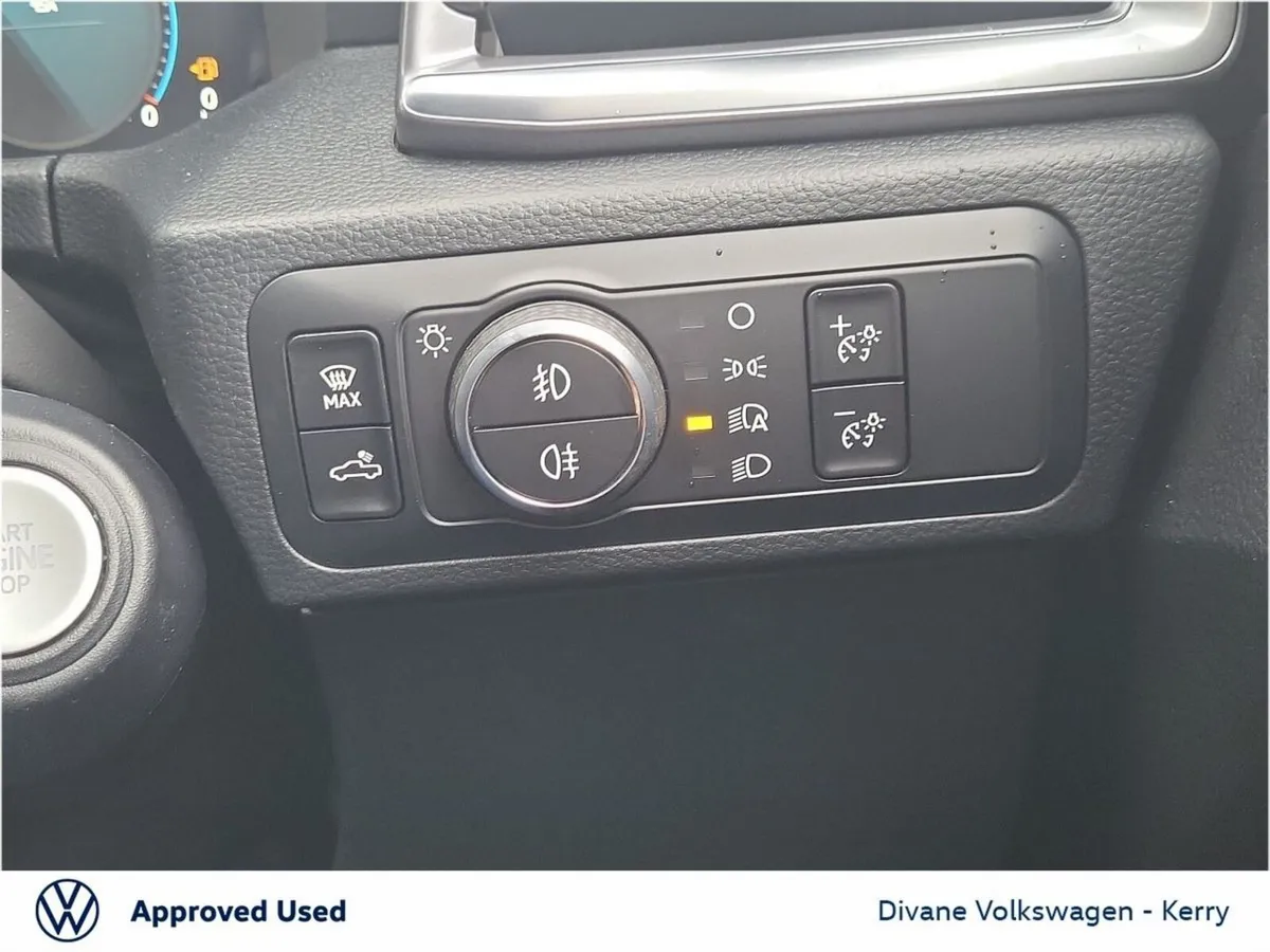 Volkswagen Amarok Pick Up, Diesel, 2027, Red
