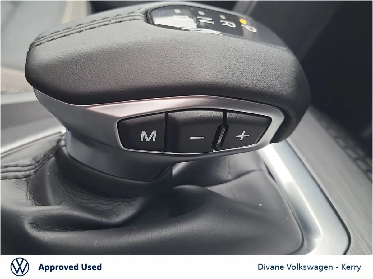 Volkswagen Amarok Pick Up, Diesel, 2027, Red