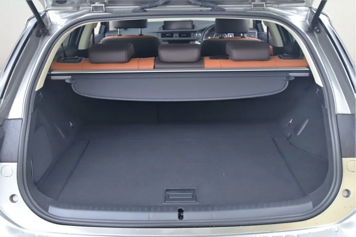 Lexus CT Hatchback, Petrol Hybrid, 2022, Silver